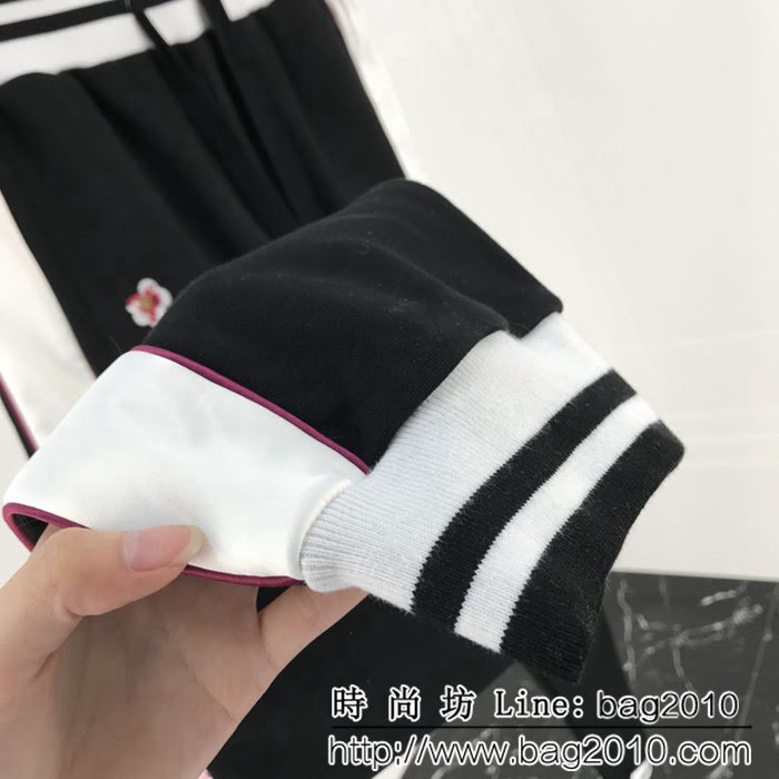 DＧ杜嘉班納 2018FW秋冬走秀款 海報主打款 仙鶴櫻花花卉刺繡 運動套裝 情侶款 ydi1014